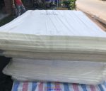 Đệm mút làm sofa